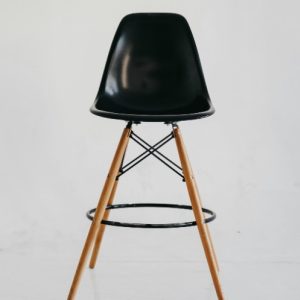Etusivu Armchair Black in Wood 1